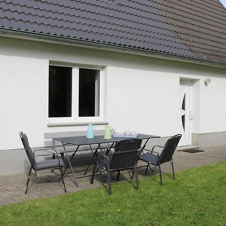Kleines Haus Am Feld Villa Rehna Luaran gambar