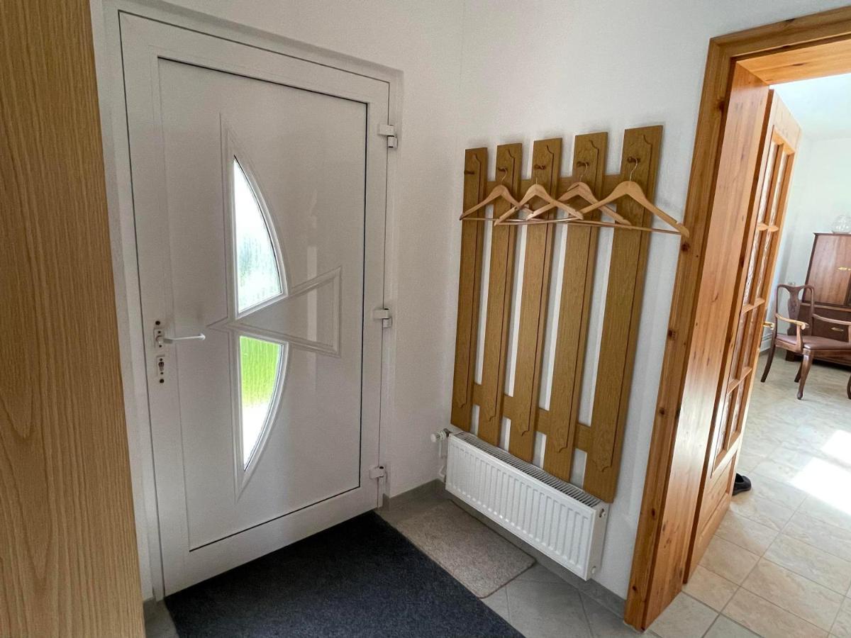 Kleines Haus Am Feld Villa Rehna Luaran gambar